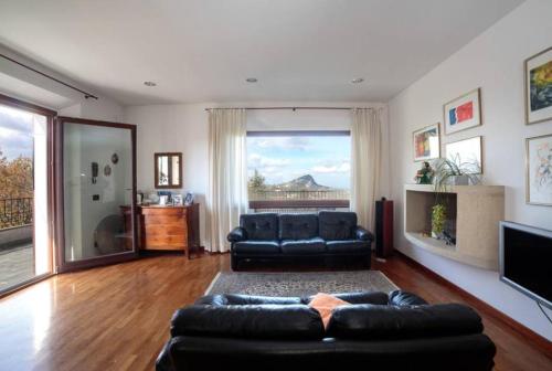 Finely decorated home without smell ปากเซ