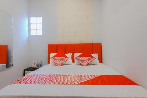 Oyo 1179 Mhs Inn Hotel In Penanggungan Indonesia Wander - 