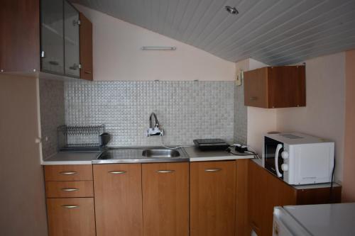 Two-Bedroom Apartment image 10