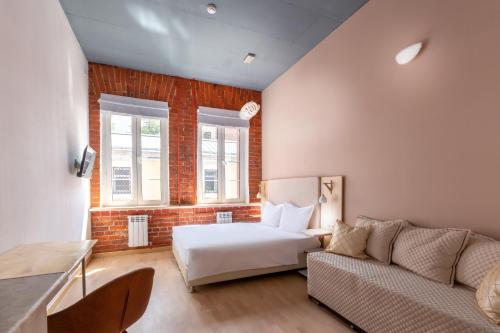 Hotel Club - image 5