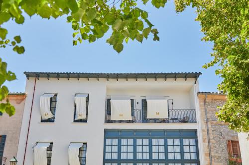 Mon Boutique Hotel - image 5