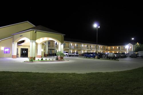 Horizon Inn & Suites