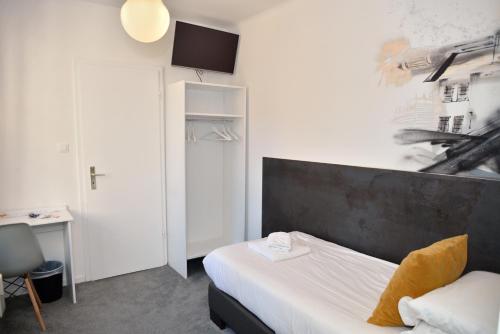 Hotel des Arts - image 2