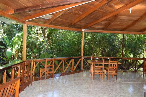 tuin, El Descanso in Mindo