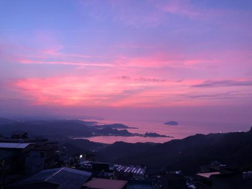 المنطقة المحيطة, بوكس إن جوفين (Box Inn Jiufen) in جيوفين