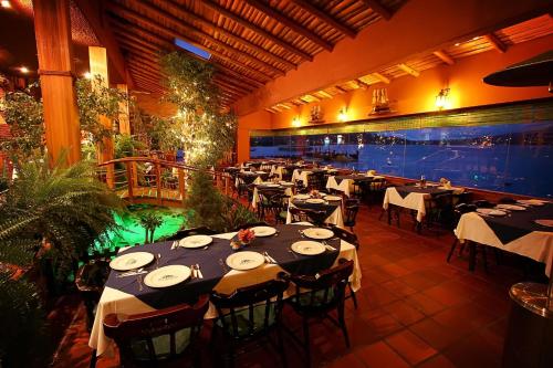 Restaurante, Puertolago Country Inn & Resort in Otavalo