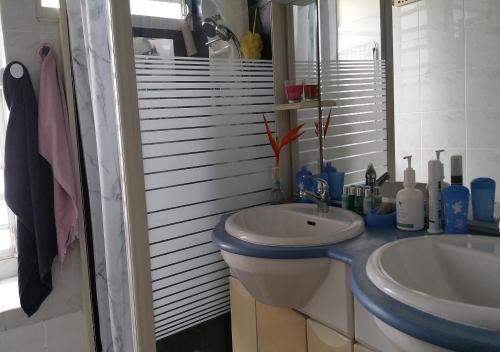 Μπάνιο, SaS NEMO in Lamentin