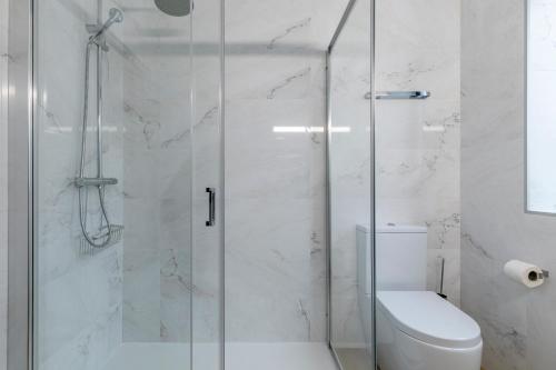 Riverside by Forever Rentals, Bilbao (photo 10)