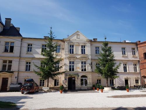 Pałac Ławica - image 6
