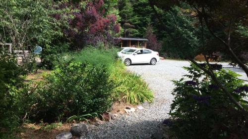 A Hotel Com Secret Cove Cottage Suites Holiday Park Halfmoon