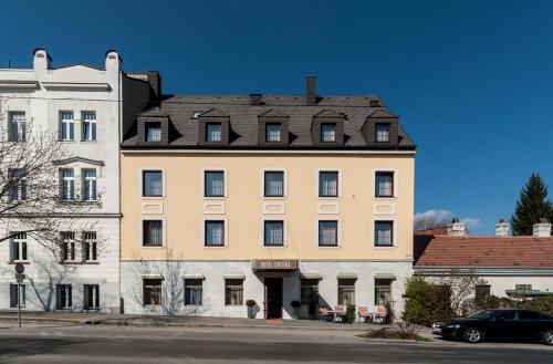 Club Hotel Cortina - image 2
