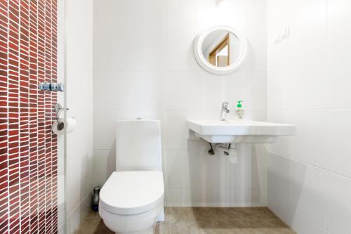 City Center Apartment - Mardi st., FREE Parking!!!, Tallinn (photo 2)