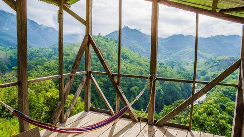 A környék, Ch'i Bocól Community Hostel (Ch'i Bocol Community Hostel) in Lanquin