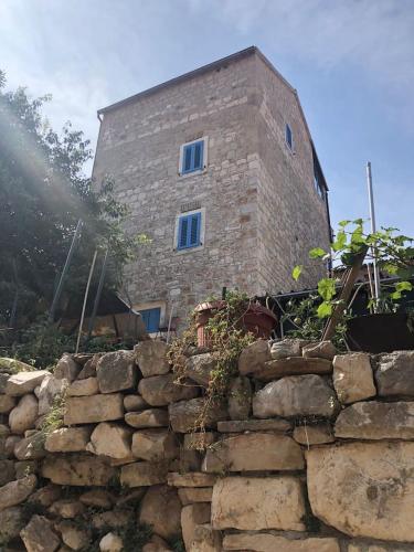 Hvar Old Dalmatian House Junior Suite - Deck 3