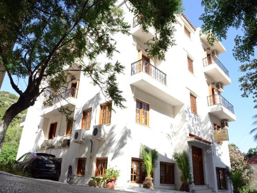 Anthemis Hotel, Agios Kirykos bei Manganítis