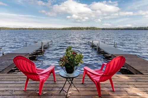 Beach House in Manitowish Waters, USA