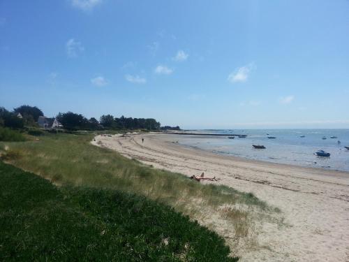 Gîte à 50m de la mer par chemin piétonnier !