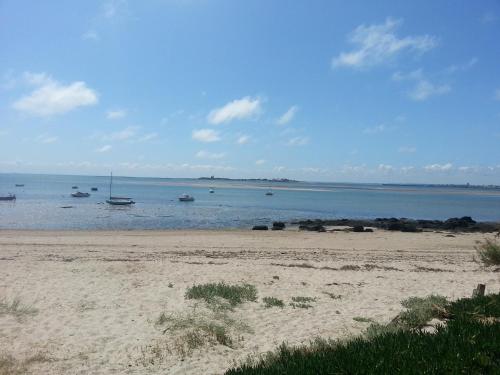 Gîte à 50m de la mer par chemin piétonnier ! - Location saisonnière - Réville