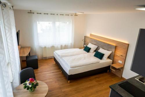 SP-Appartements - Accommodation - Neuhausen auf den Fildern