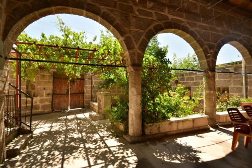 Kapadokya Ihlara Günalp Konağı (Kapadokya Ihlara Gunalp Konagı) in Guzelyurt
