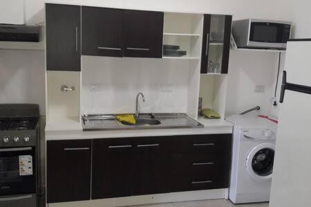 Departamento centrico y amplio, 6 personas, NQN. - Apartment - Neuquén