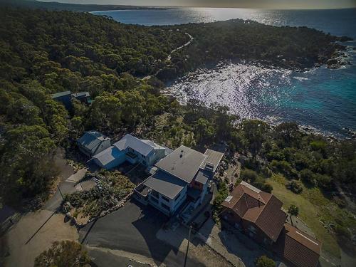 The Cove Bay of Fires