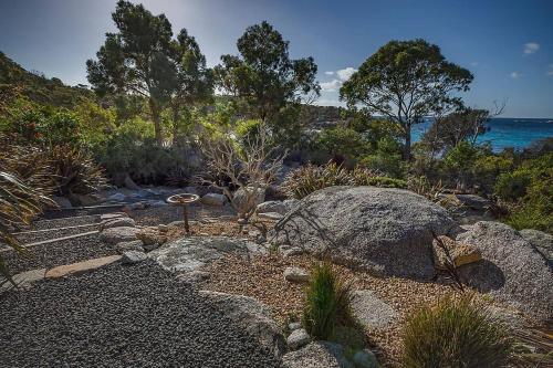 The Cove Bay of Fires