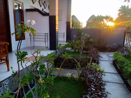 Dwiki Putra Home Stay in Nusa Lembongan