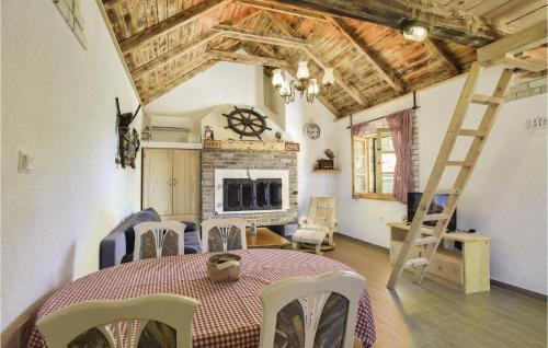  One-Bedroom Holiday Home in Seget Gornji in Gornji Seget