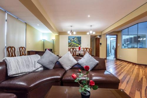 Espacioso confortable apartamento familia - image 2