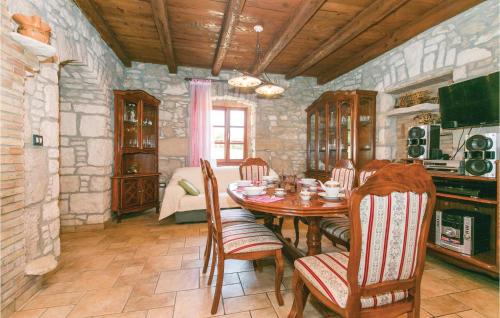  Holiday home Sumber in Šumber