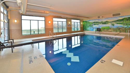 View, Prestige Harbourfront Resort in Salmon Arm (BC)