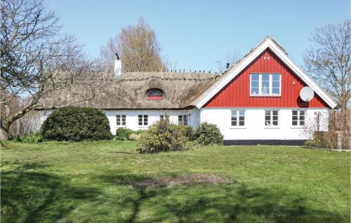 Amazing Home In Lderup With House A Panoramic View - Löderup