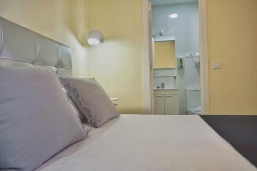 Good Stay Rooms - image 11
