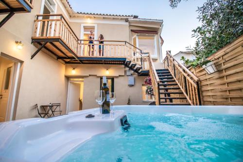 Levkosh Apartments at Lefkada