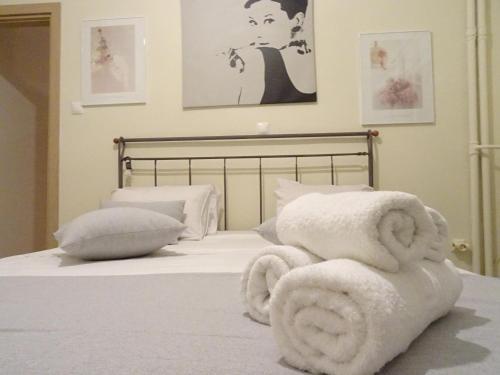  Nice n cool studio near Katechaki avenue in Athen