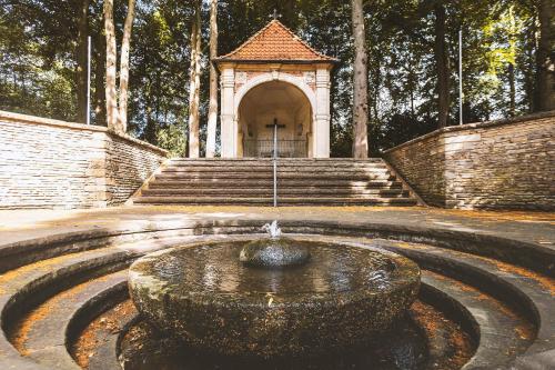 Ludgerusbrunnen Hotel Mertens