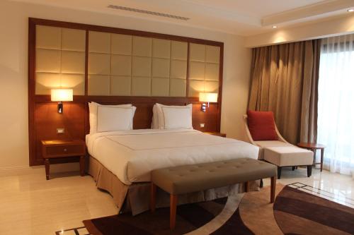 213298016 Grand Hotel Djibloho