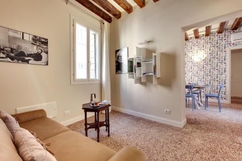 Deluxe Apartment image 5