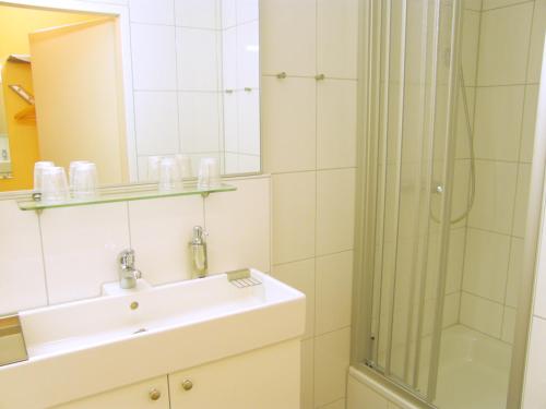 Two-Room Family Suite image 4