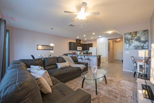 Lakeview Home Very Close to Disney W Pool