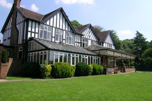 The oaklands hotel - Hotel - Weaverham