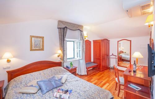 Ostrea Hotel