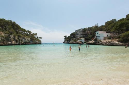 Hotel Pinos Playa - image 10