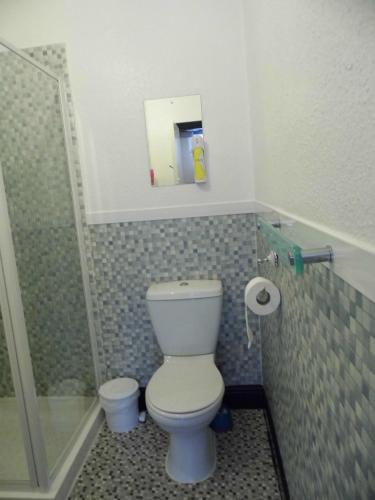 Happy Days Guesthouse - image 4