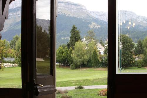 Best Western Grand Hotel de Paris - image 10