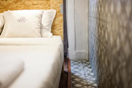 Goodmorning Solo Traveller Hostel - image 3