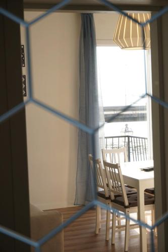 Apartment with Sea View image 9