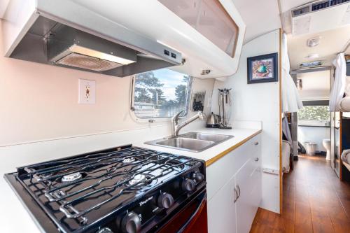 Hart’s Camp Airstream Hotel & RV Park - image 9