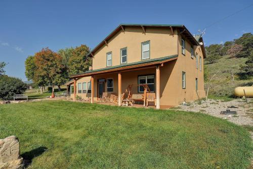 Private Four-Bedroom Retreat on Working Horse and Cattle Ranch - Accommodation - Salida